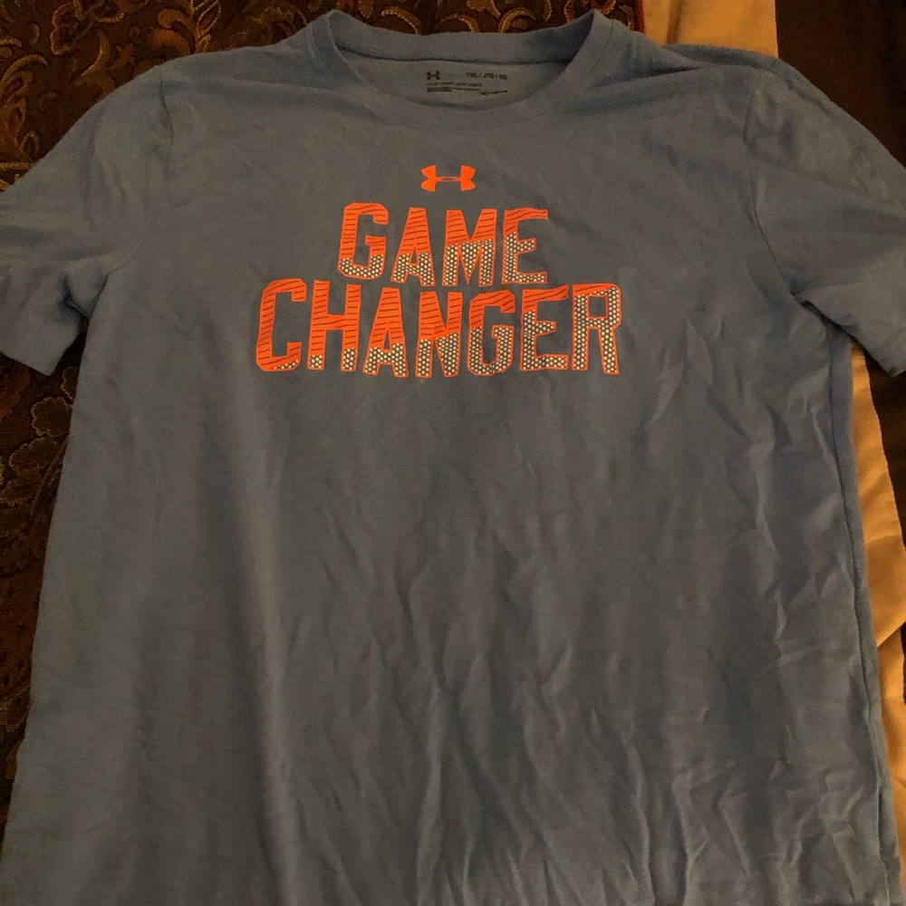 Boys YXL UA Top